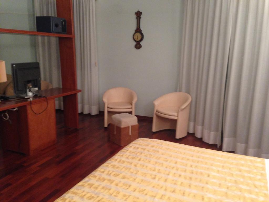 Hotel Sirenella เมเล ห้อง รูปภาพ