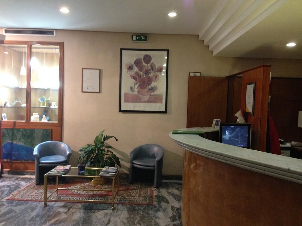 Hotel Sirenella เมเล ภายนอก รูปภาพ